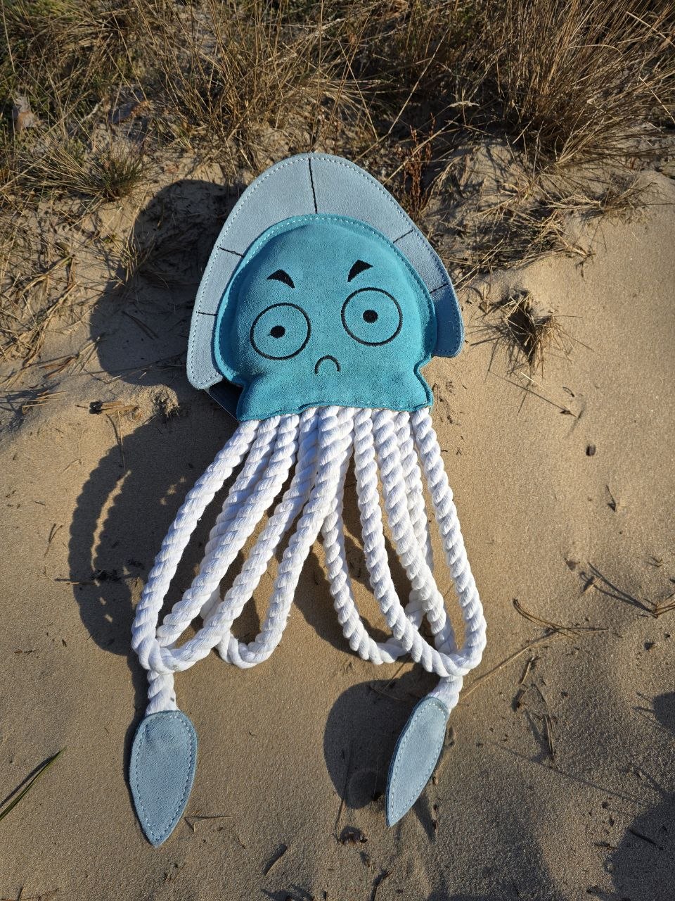 Dave the Jelly Fish XL