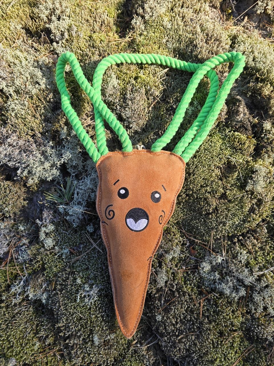 Copper the Carrot XL