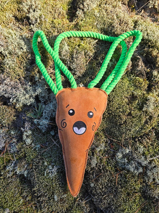 Copper the Carrot XL